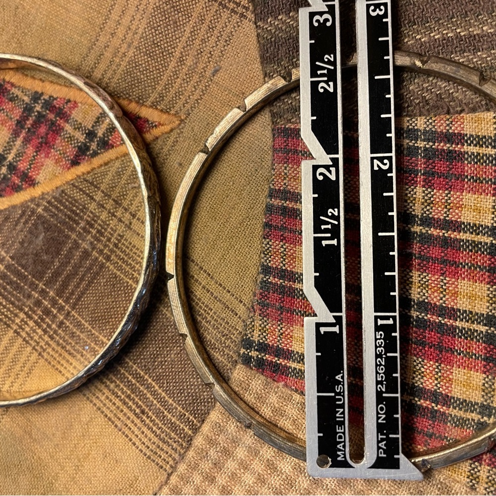 Bundled Three Bracelets!Two Silver Bangles And On… - image 7